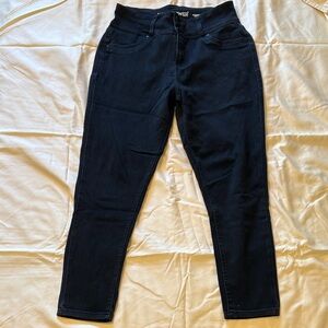 Wallflower Women's Midnight Skinny Jeans